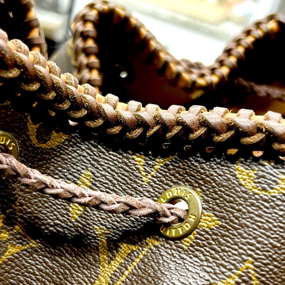 Louis Vuitton Authentic Customized GM Monogram Backpack From Vintage Boho - Picture 12 of 17